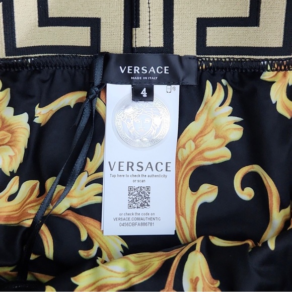 Versace swing briefs - Picture 2 of 6